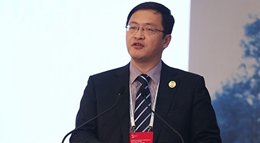 李欲晓主持分论坛第二部分